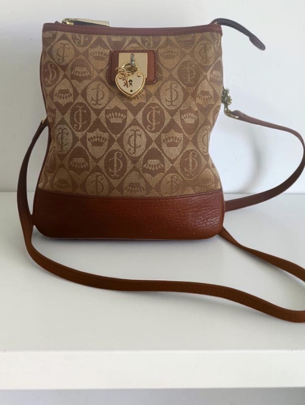 Juicy Couture Heritage Monogram Heart Lock Crossbody Bag Vintage Leather Trim